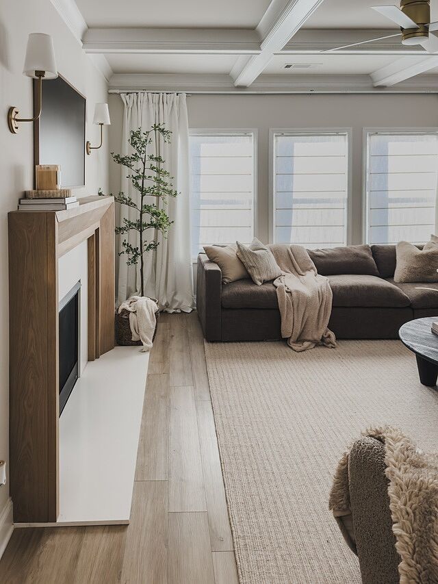 Jhonny Curran x Rugology Thatcher Beck Beige