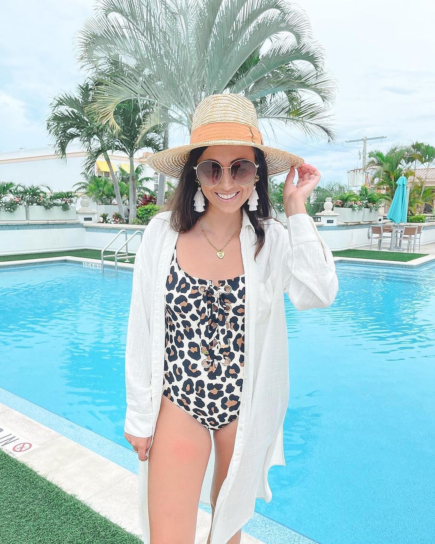 MICHAEL Michael Kors Lace Up One Piece Swimsuit - Large