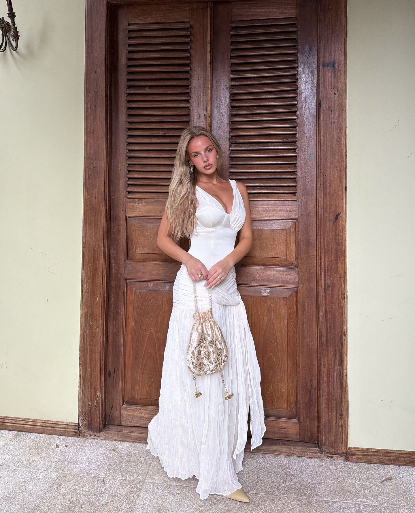 Keia Crepe Chiffon One-Shoulder Maxi Dress Oyster | Selfie Leslie