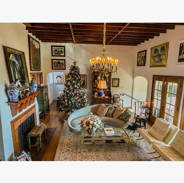 Ether 94" Curved Sofa