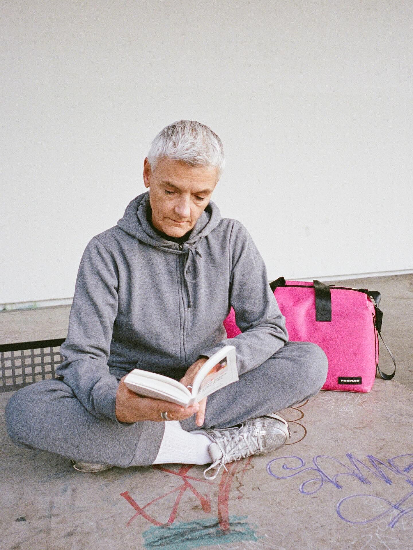 F46 CLARK | FREITAG