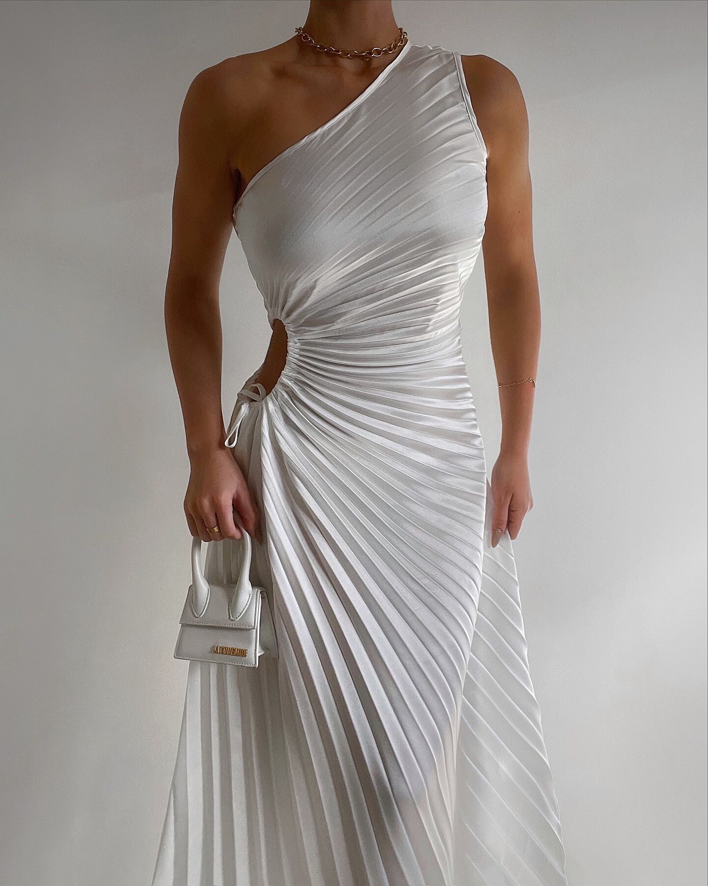 Kitsune Maxi Dress - One Shoulder Cut Out Dress in Emerald Green | Showpo  USA