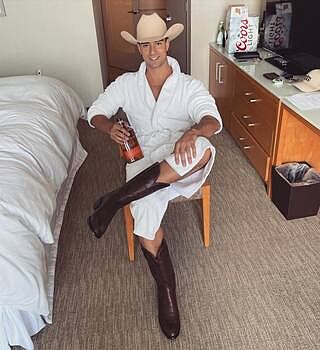 lucchese carson boots