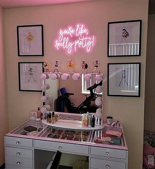 Hollywood Premiere Plus Vanity Mirror