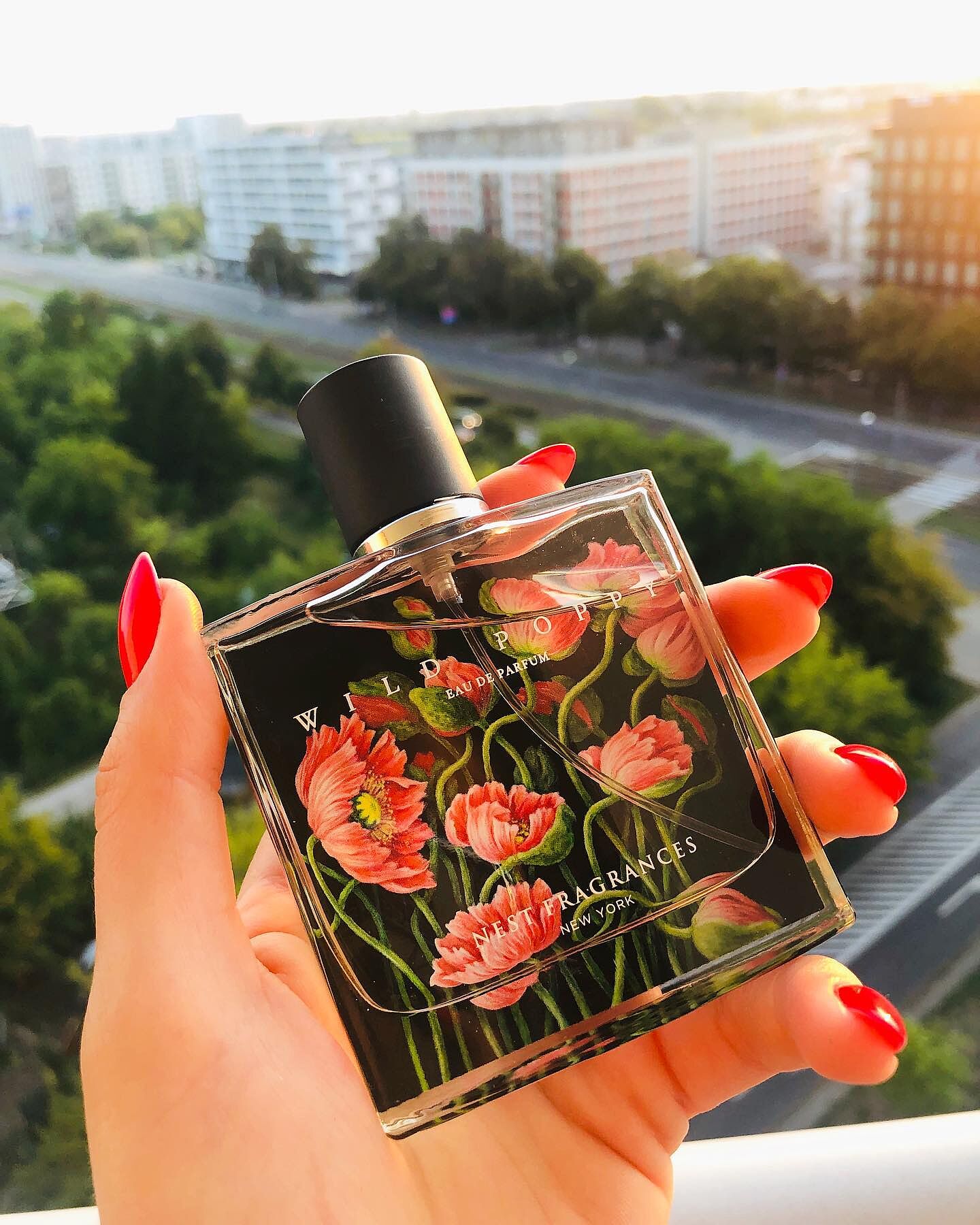 wild poppy nest perfume