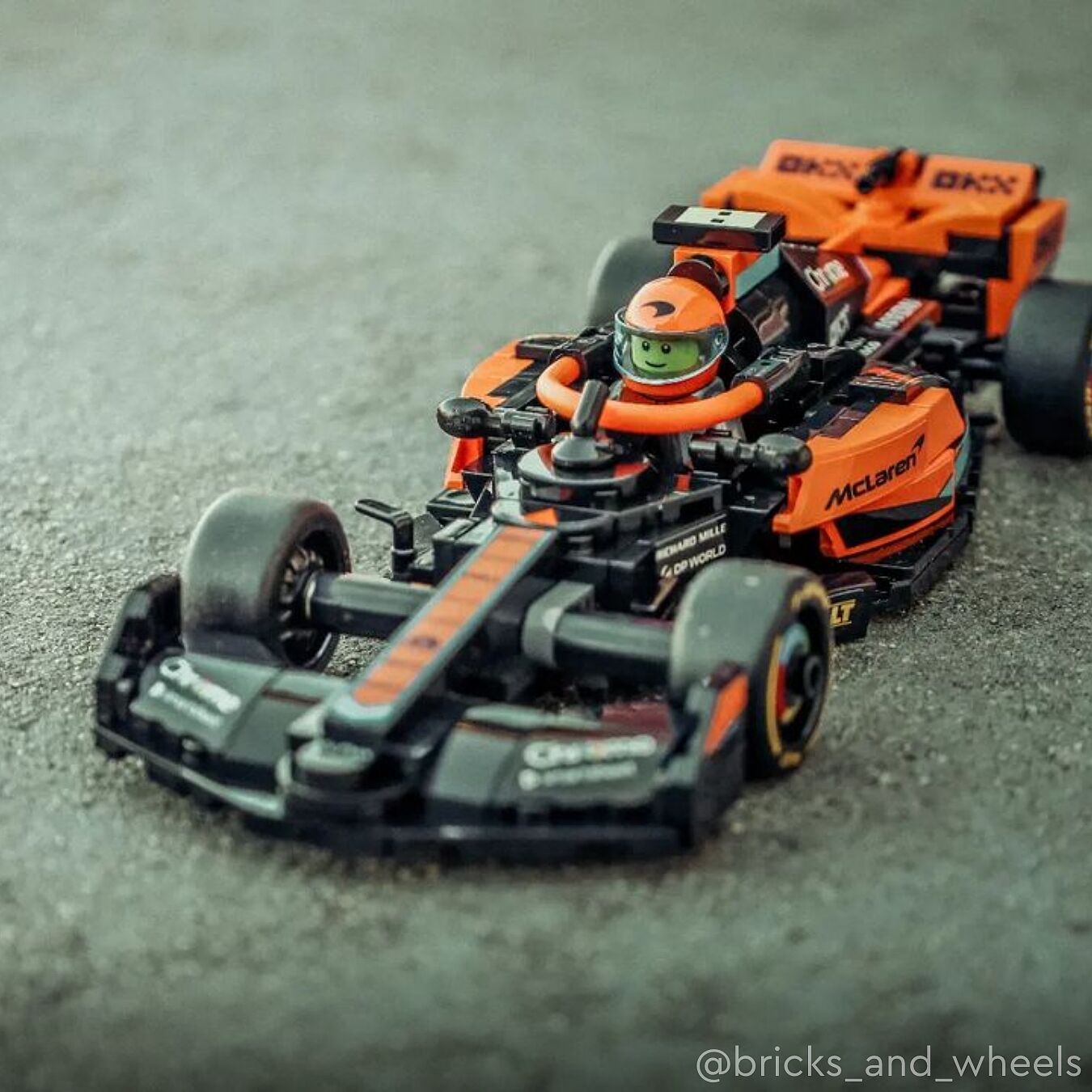 LEGO® Speed Champions 2023 McLaren Formula Race Car – AG LEGO