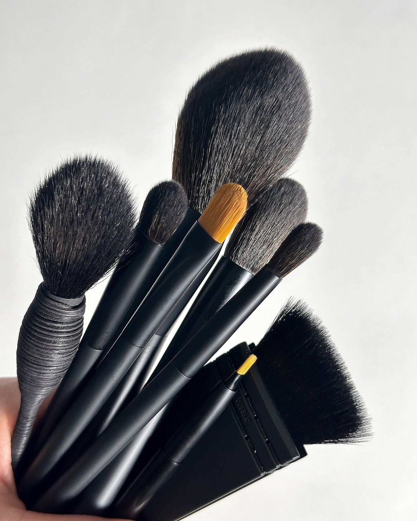 【uzu】 NARS ナガウタ カブキ ブラシセット uzu】 NARS ナガウタ カブキ ブラシセット NARS / ブラシセット
