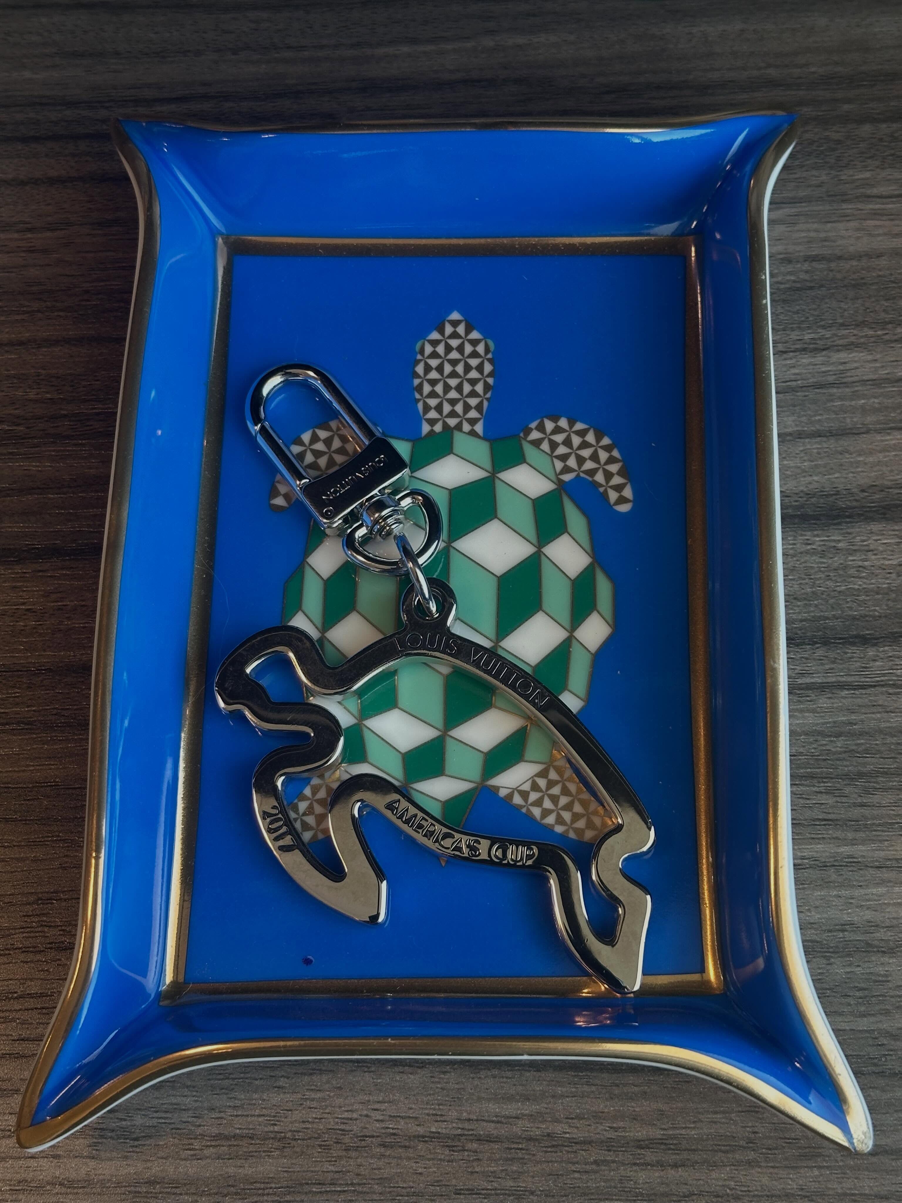Menagerie Ram Bowl – Jonathan Adler