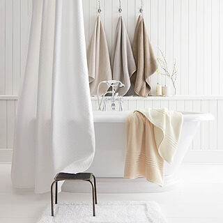 Chelsea Bath Towel Collection | Peacock Alley