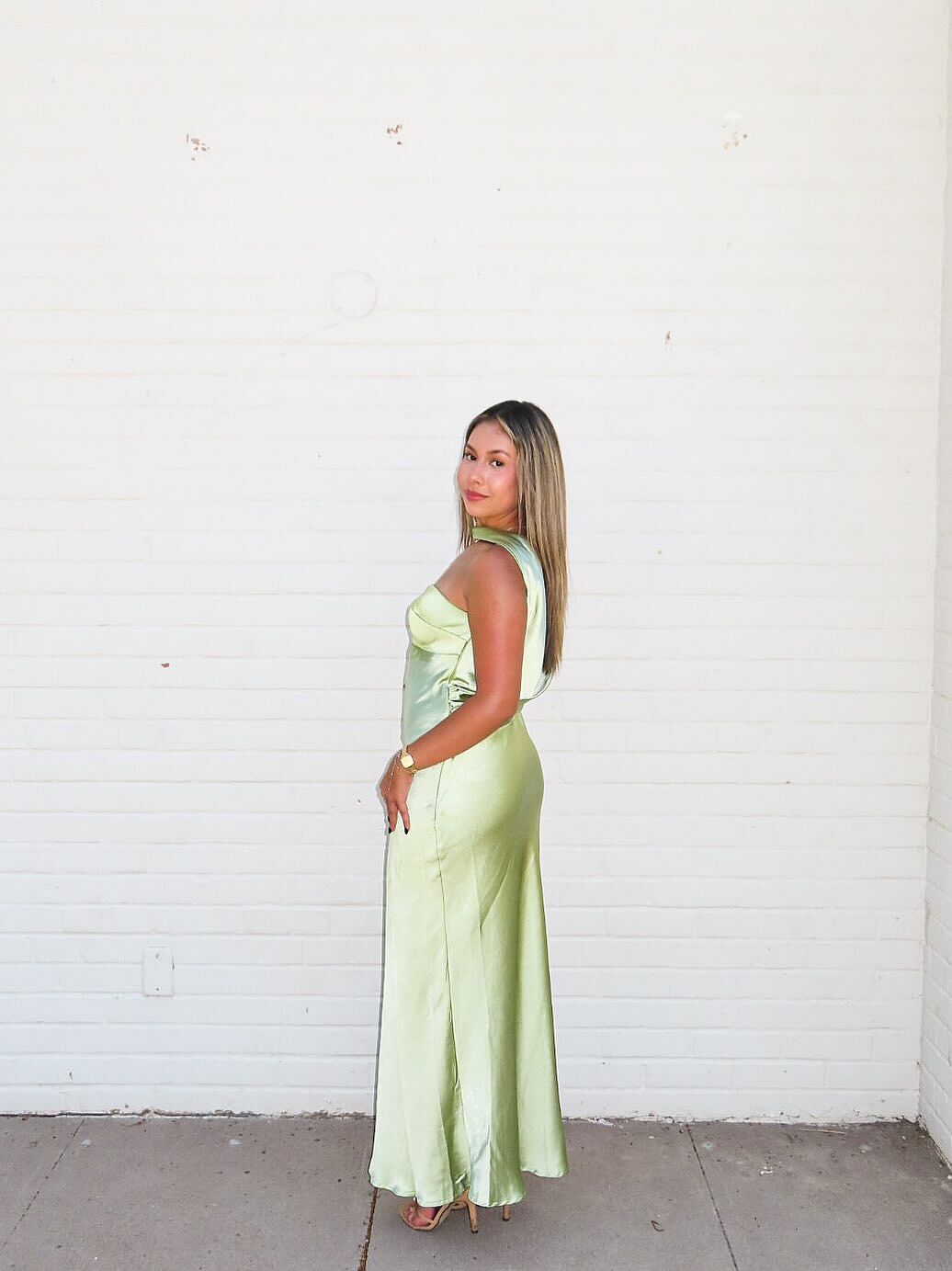 Damsel Reverse Halter Maxi Dress Pistachio | Selfie Leslie