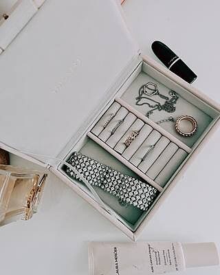 Blush & Champagne Gold Mini Jewellery Box