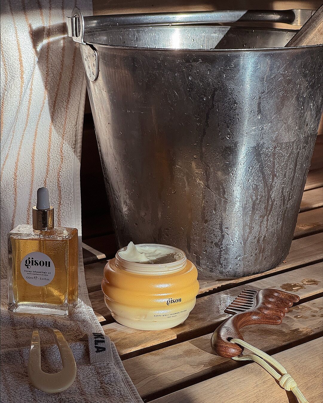 Honey Infused Hair Oil - Nourishing Finishing Oil | Gisou