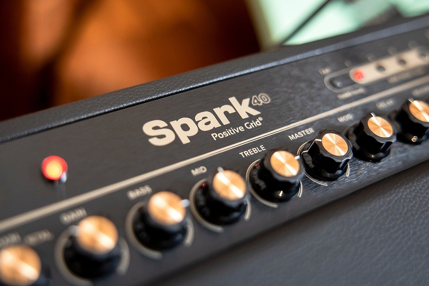 Spark | 40-Watt Smart Guitar Amp & Bluetooth Speaker Spark | 40-Watt Smart Guitar Amp & Bluetooth Speaker