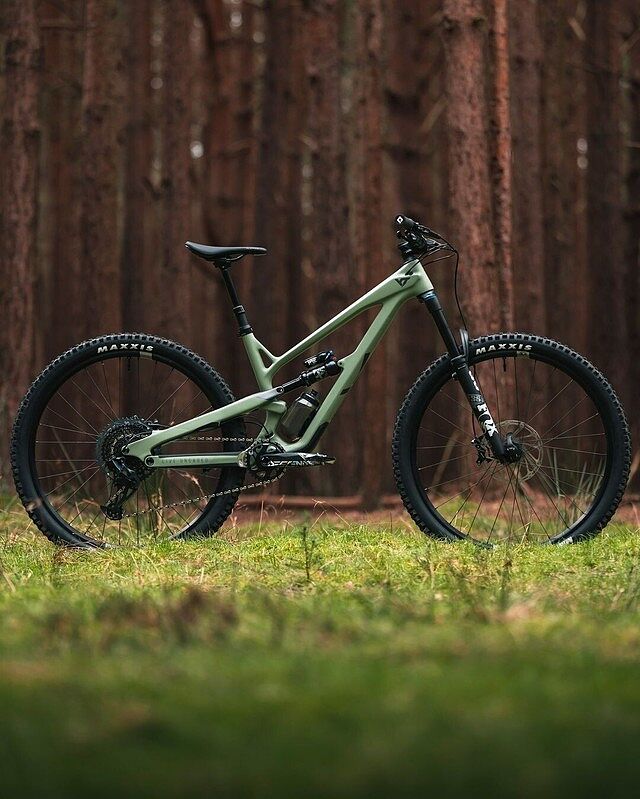 クランクブラザーズ SYNTHESIS ALLOY ENDUROi9 29リア SYNTHESIS ALLOY ENDURO I 9｜｜CRANKBROTHERS｜ライトウェイ