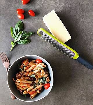 Handi-Zest™ Citrus Zester | Joseph Joseph US