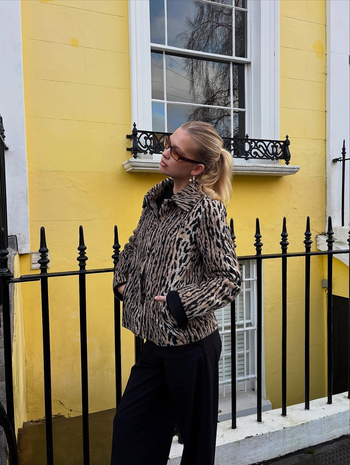 Tommie Leopard Jacket in Brown Bohemia Leopard | RIXO USA ⋆