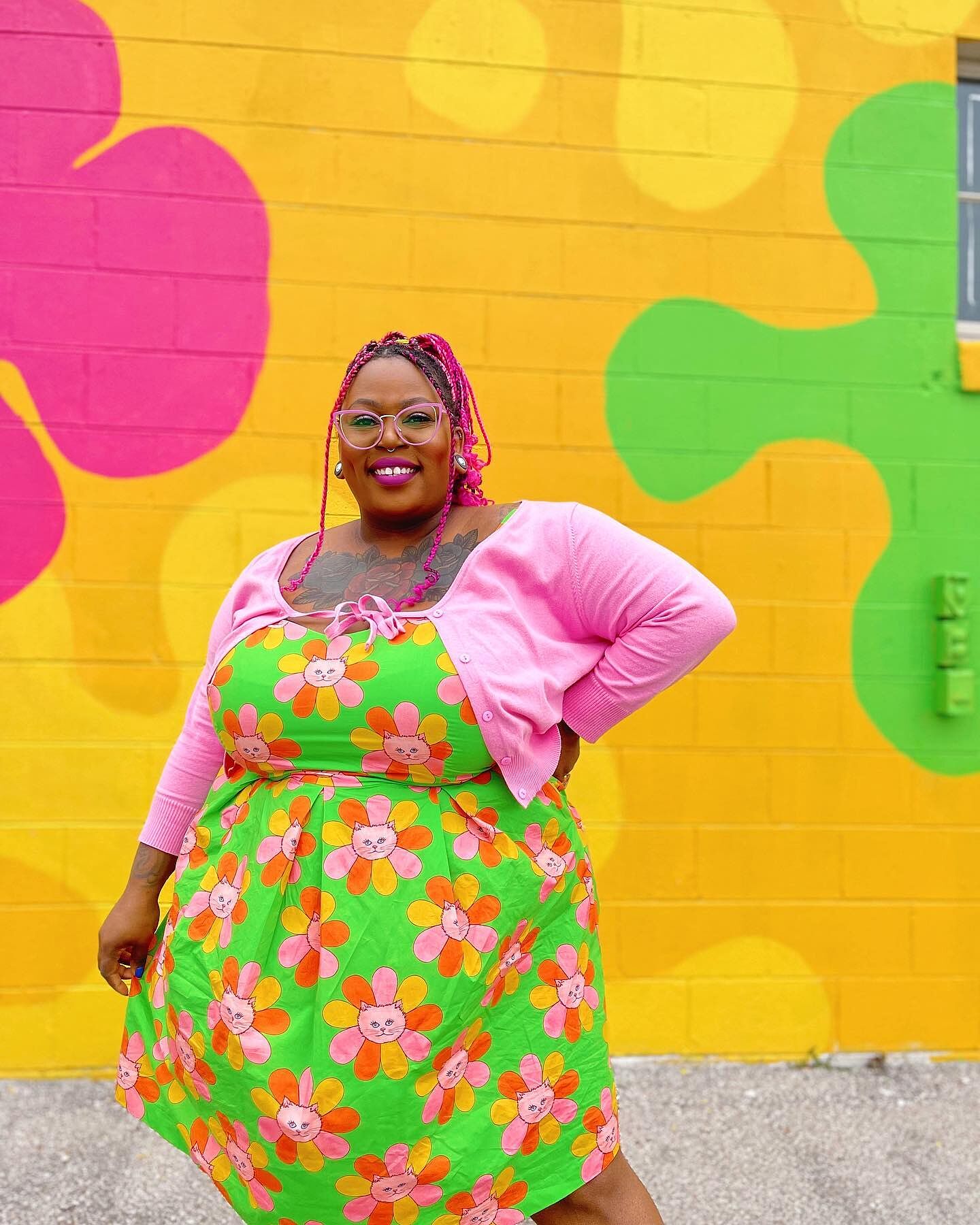 20 Body Positive Clothing Brands To Love Your Body More - Soocial