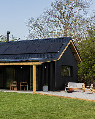 Bulkhead Outdoor & Bathroom Oval Wall Light - 6 Inch