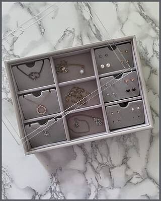 Oatmeal Classic Statement Jewellery Layer