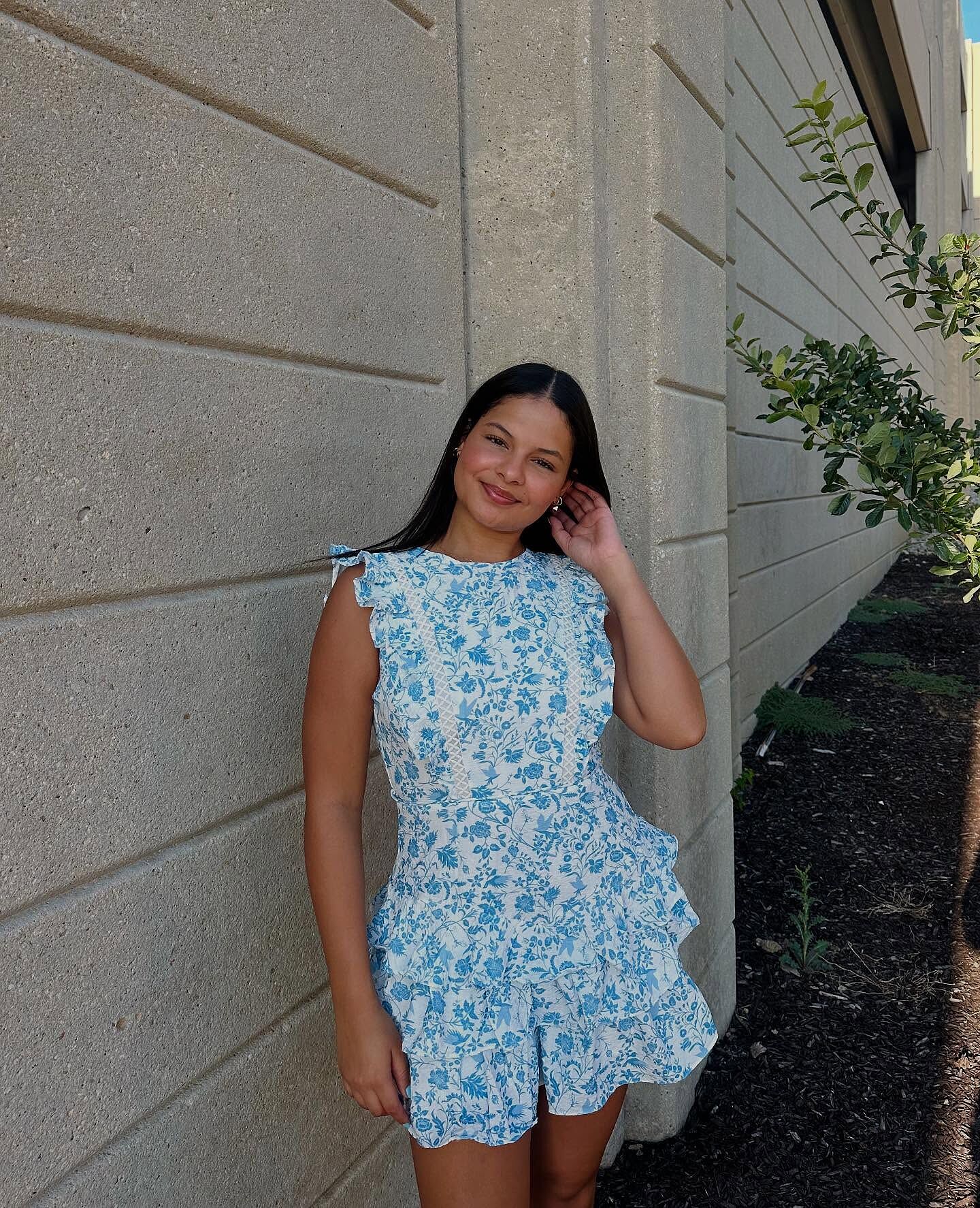 Weekend Muse Sleeveless Layered Frill Romper Floral Blue | Selfie
