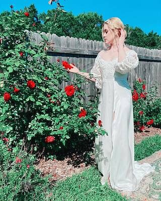 Sara Vandella Sloppy Head 07