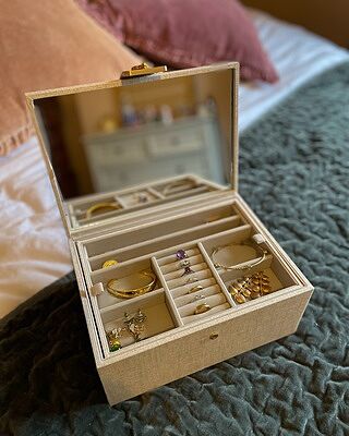 Oatmeal & Linen Luxury Classic Jewellery Box