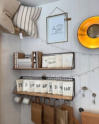 Boston Round Metal Diffuser Wall Light