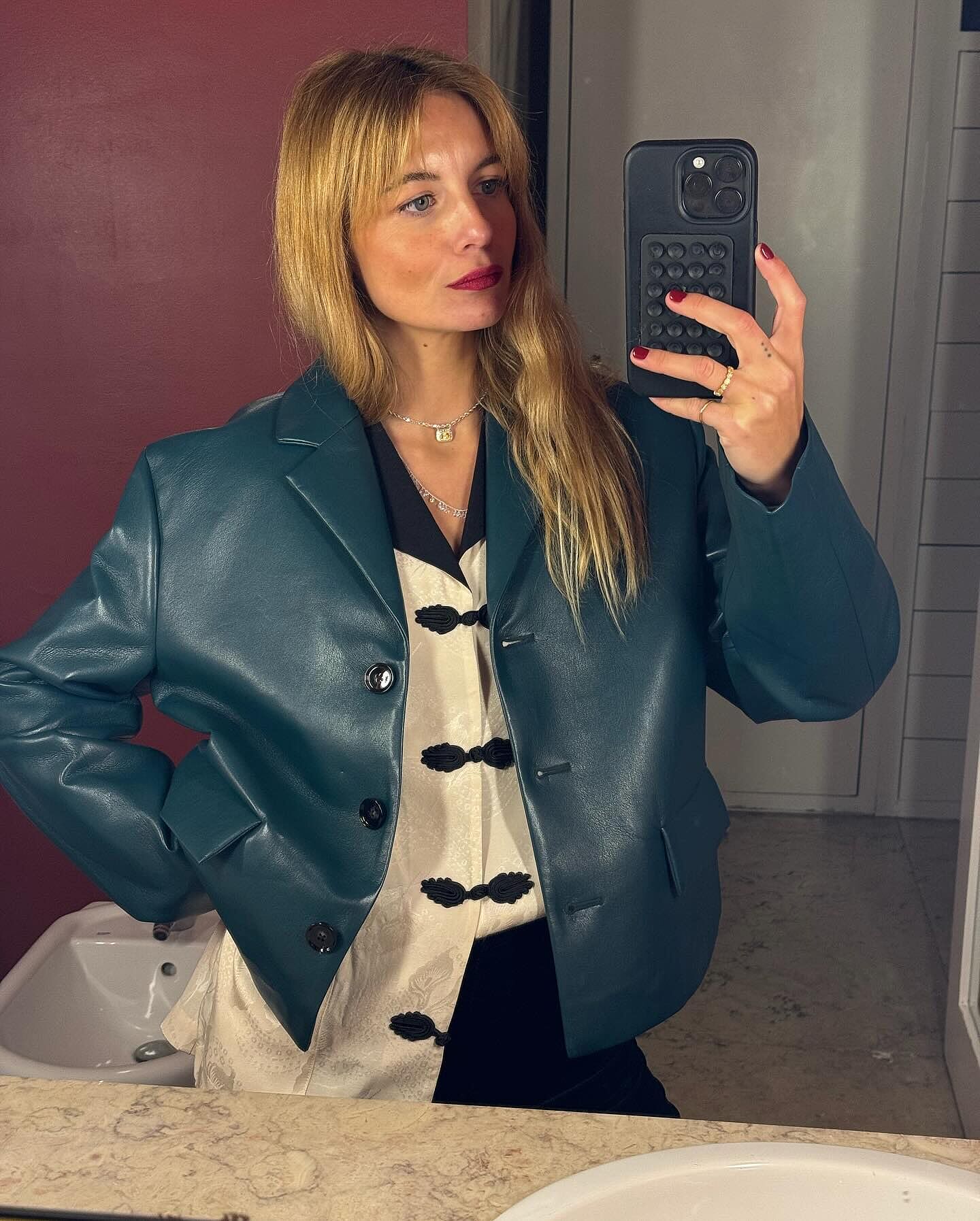 The No Smoking Jacket' – Tombolo Company