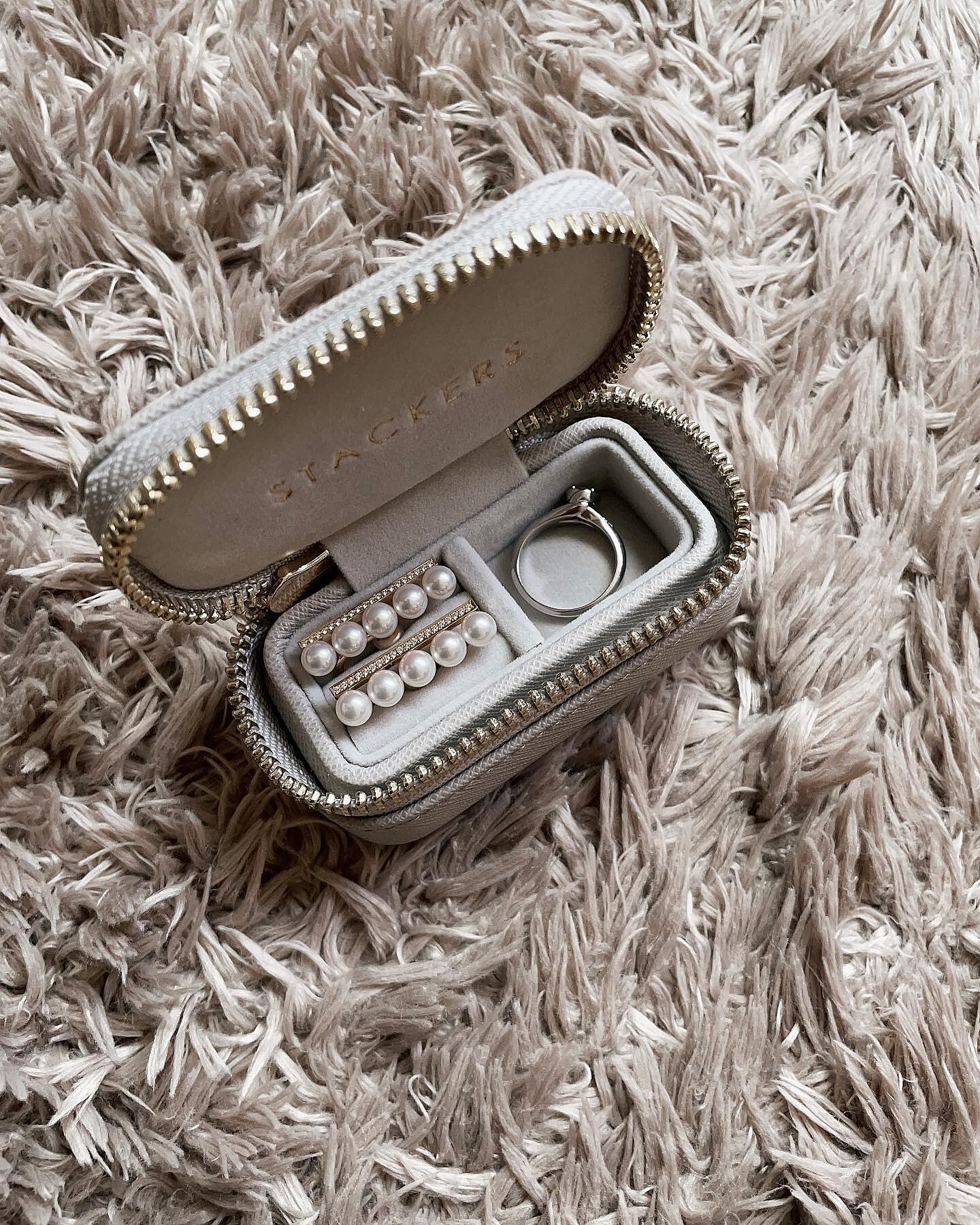 STACKERS】トラベル ジュエリーボックス S Travel S ネイビー STACKERS】トラベル ジュエリーボックス S Travel S ネイビー
