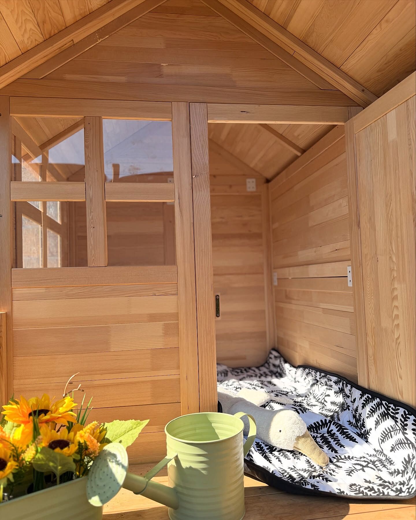 Buttercup Cottage Tp Meadow Cottage Playhouse Buttercup Cottage