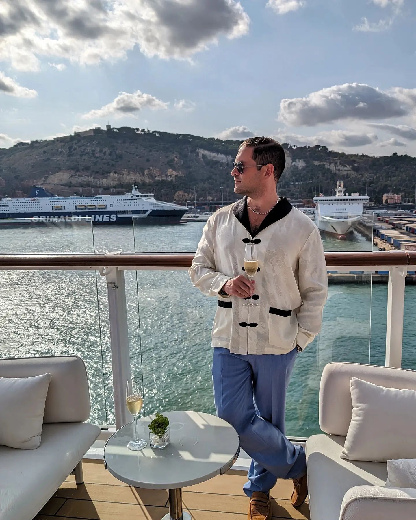 ［ー］Minus SMOKING JACKET Ascentix Men's Velour Smoking Jacket with Satin Lining, Small