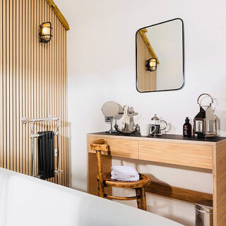 Bulkhead Outdoor & Bathroom Oval Wall Light - 6 Inch