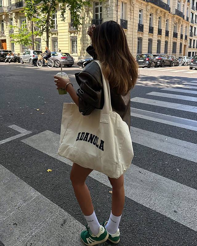 Large Ivory/Black Canvas Resort Tote Bag