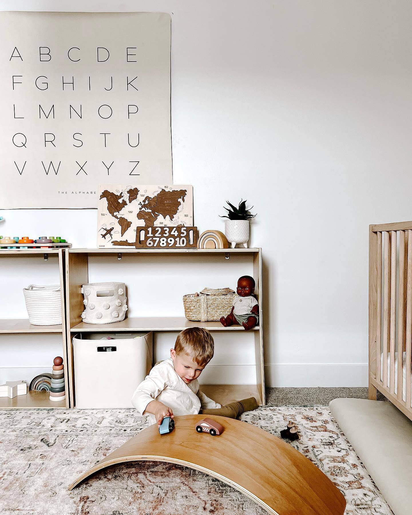 How To Choose The Right Rug Size for a Nursery