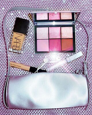 エシリアル オーラ ブラッシュパレット ニューレルム | NARS Cosmetics