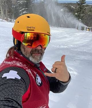 smith quantum ski helmet