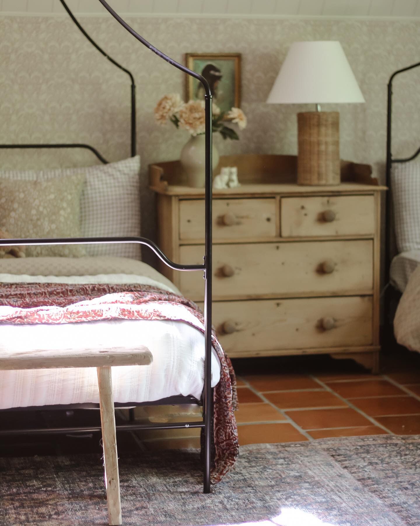 3 Bed Runners - Dorm Rug Guide