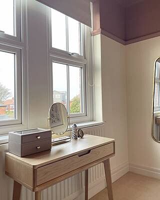 Taupe & Gold Dressing Table Mirror & Jewellery Stand