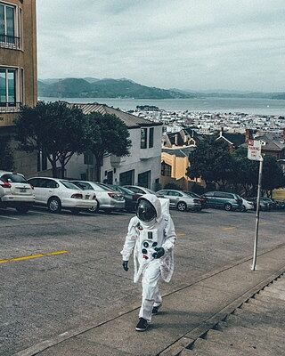 We were inspired by NASA’s Phase Change Materials used in space suits to regulate body temperature. We use the same materials in our Apollo Shirt, so you too can stay comfortable in any environment.
