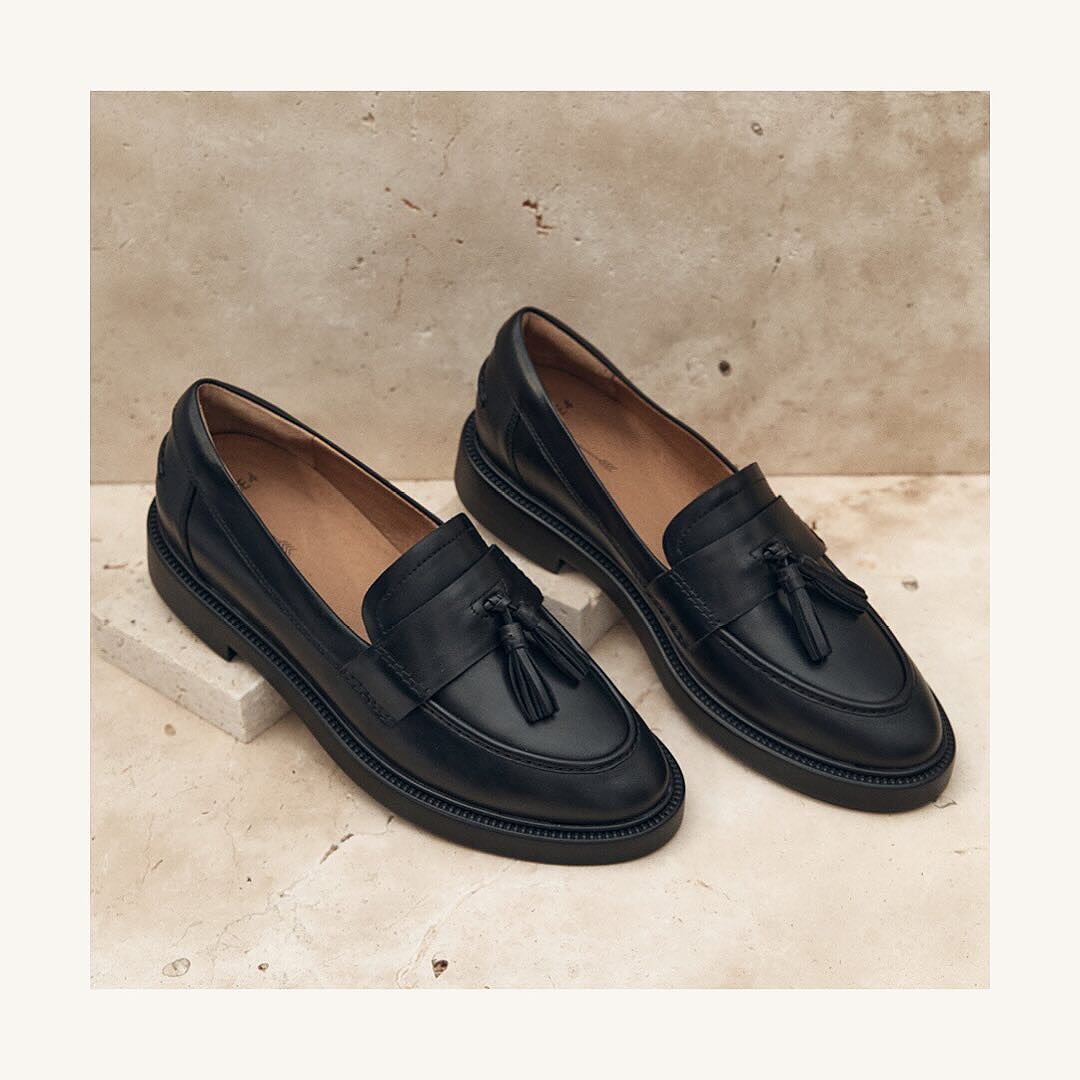 Octavia Black Women's Dress Flat | FRANKIE4