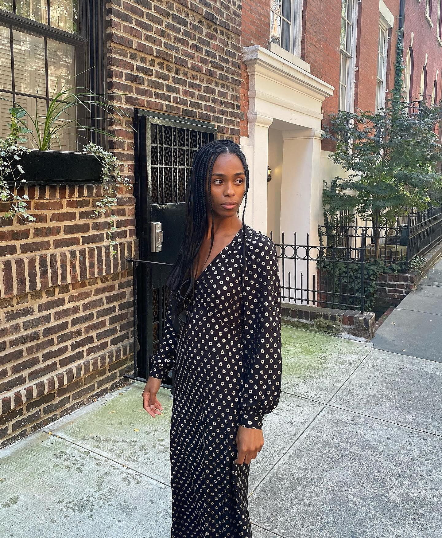 Mavis Midi Dress in Black Shibori Gold | RIXO ⋆