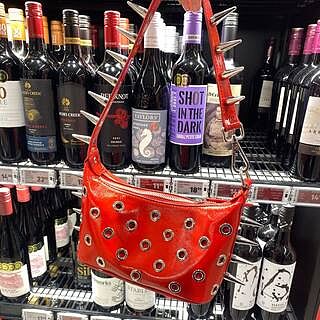 Bingo Prick - Cherry