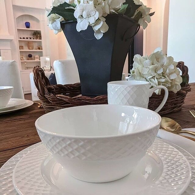 Trellis White Set of 4 Soup Cereal Bowls