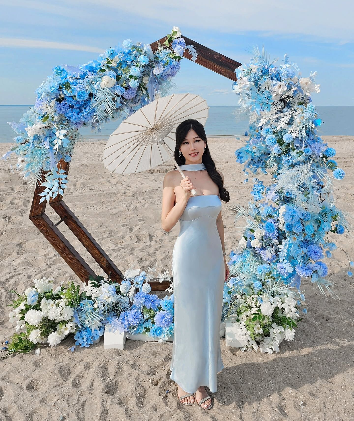 damsel reverse halter maxi dress baby blue Damsel Reverse Halter Frill Trim Maxi Dress Baby Blue