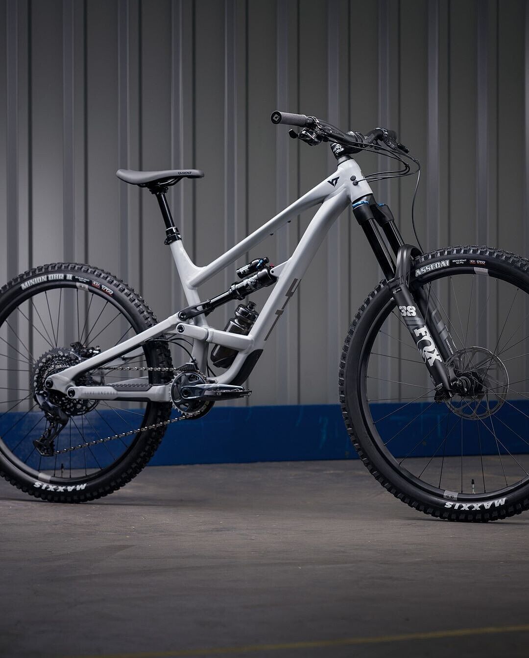 Synthesis Enduro Alloy Rear Wheel – Crankbrothers