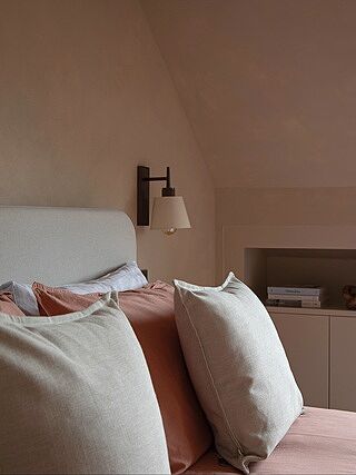 Henley Wall Light - Natural Cotton Shade