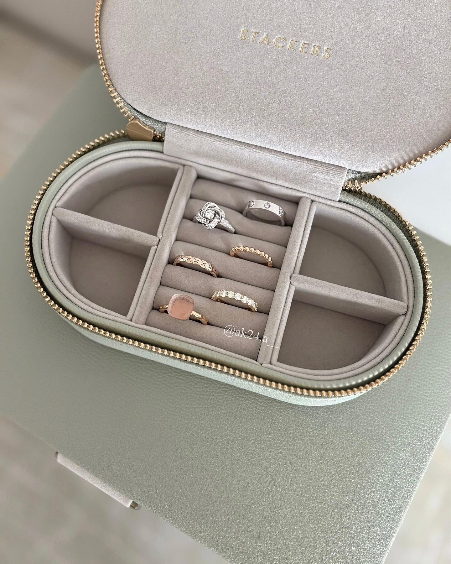 Stackers Black Classic Jewellery Box Lid – STACKERS LONDON