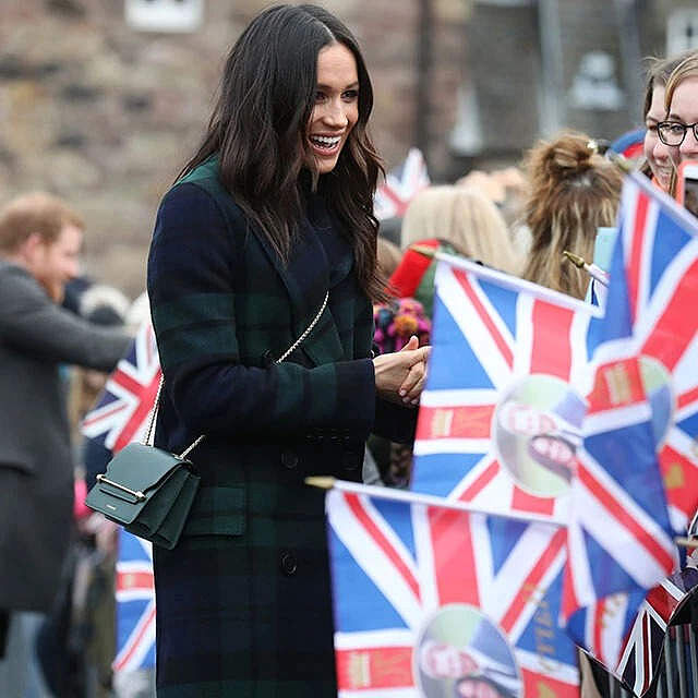 Meghan Markle porta con sé il East/West Mini - Verde bottiglia