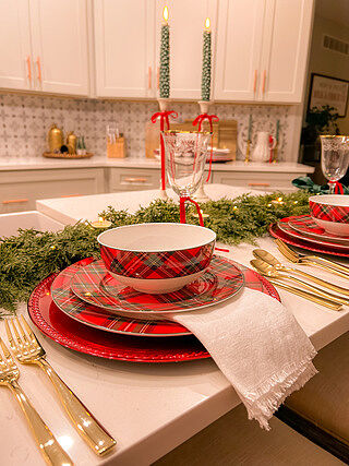 Tartan Red Set of 4 Soup Cereal Bowls