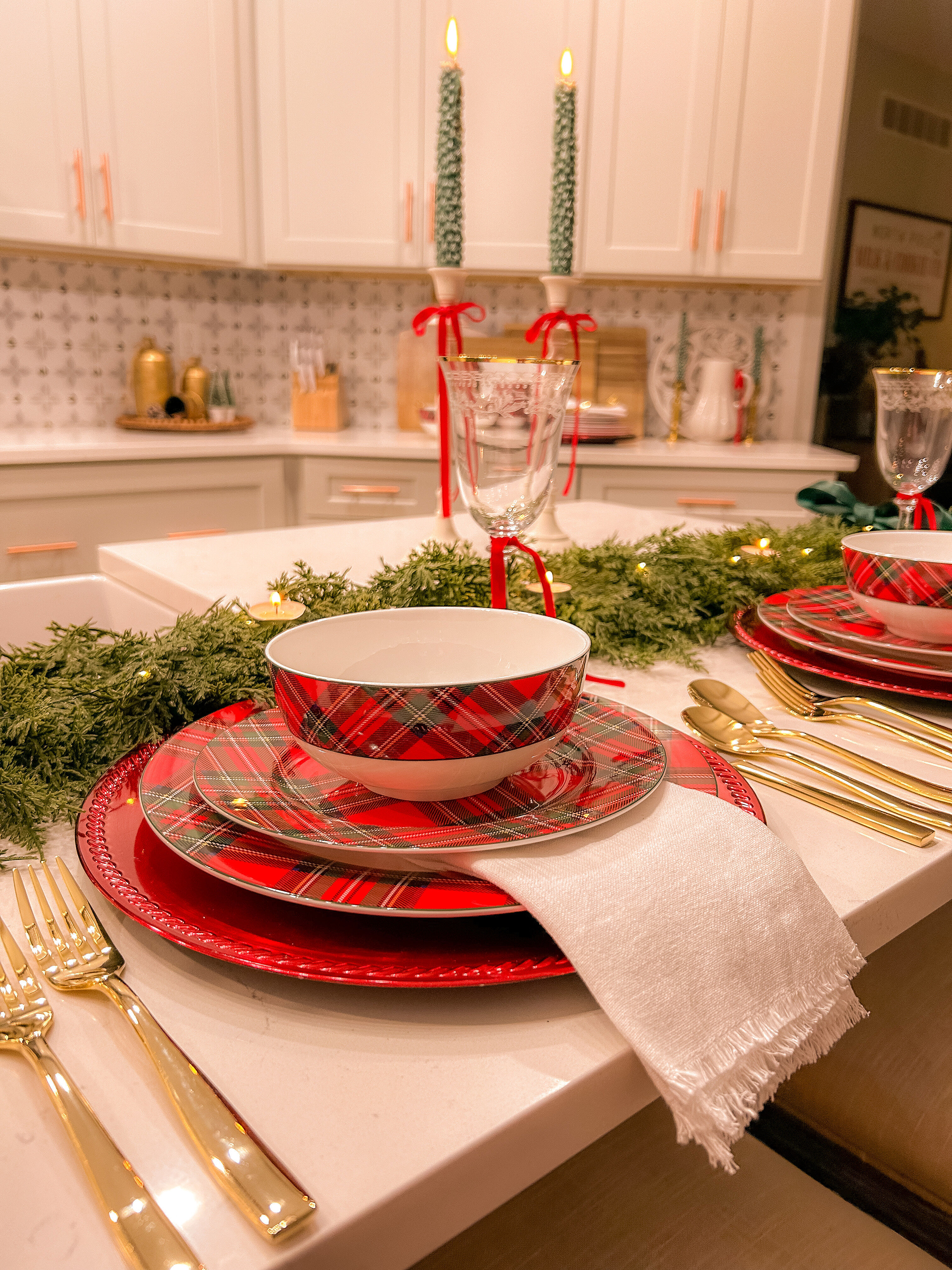 Tartan Red Set of 4 Soup Cereal Bowls